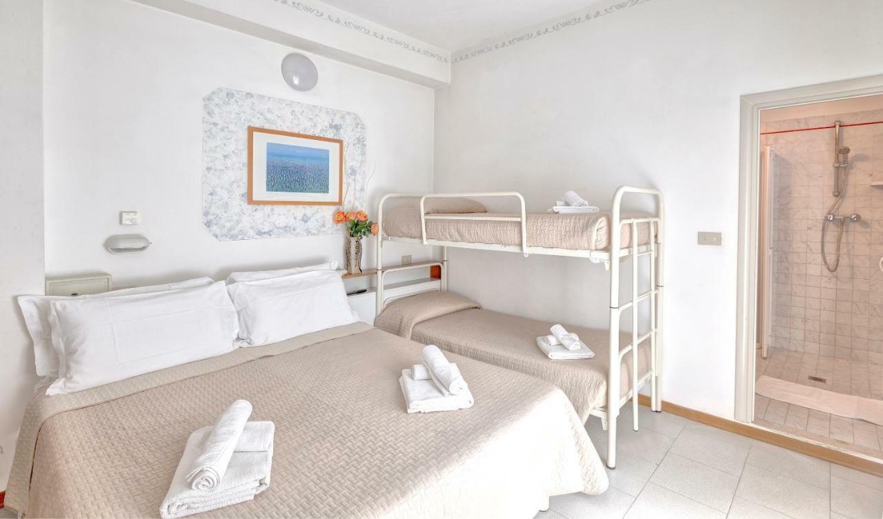 Hotel Niagara Riccione Eksteriør billede